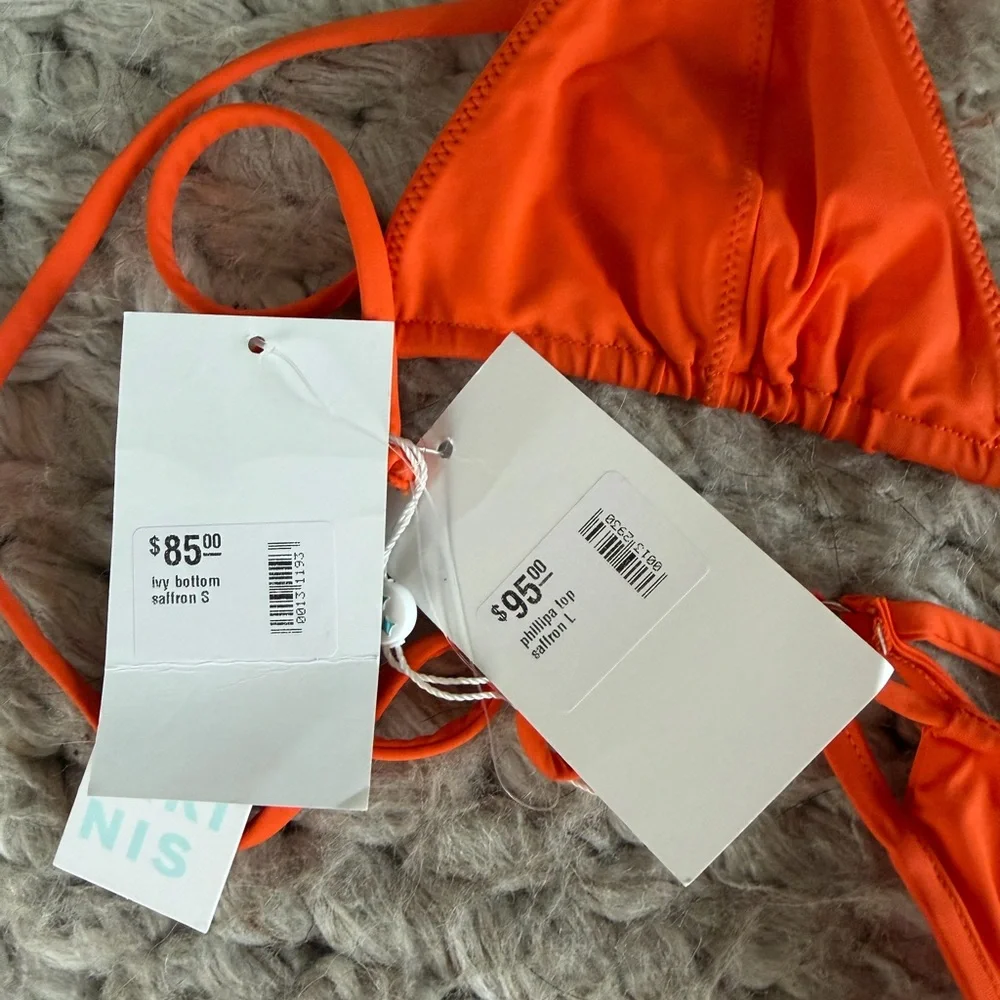 NWT- Frankie’s bikini